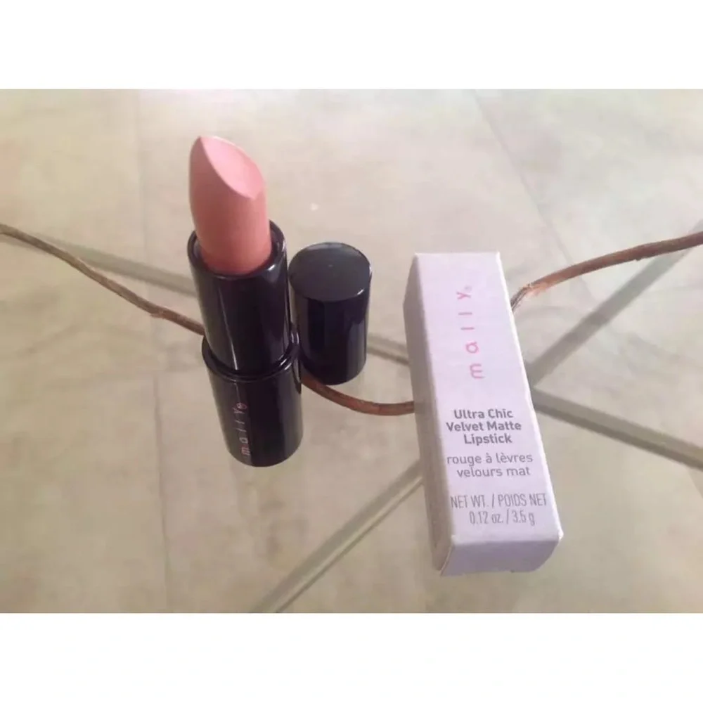 Mally Ultra Chic Satin-to-Velvet Lipstick (Russet) - Brand new in box.